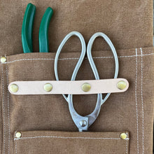 Load image into Gallery viewer, Gardening Apron - Waxed Canvas Apron with Pockets
