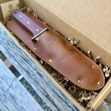 Load image into Gallery viewer, Hori Hori Garden Gift Box - The Celtic Farm