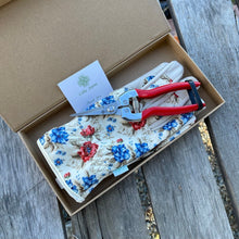 Load image into Gallery viewer, Garden Gift Box - Gloves and Needle Snips - The Celtic Farm