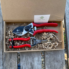 Load image into Gallery viewer, Garden Gift Box - Pruner Set - The Celtic Farm