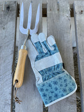 Load image into Gallery viewer, Gardening Gift Box - The Monet Box - The Celtic Farm