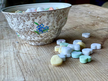Load image into Gallery viewer, Pearl de Laze Vintage English Bowl - The Celtic Farm