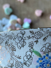 Load image into Gallery viewer, Pearl de Laze Vintage English Bowl - The Celtic Farm
