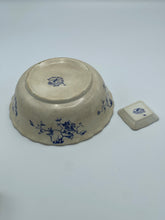 Load image into Gallery viewer, Vintage English Royal Semi Porcelain Waverley Bowl and Butter Pats