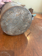 Load image into Gallery viewer, Antique Farmhouse Scoop
