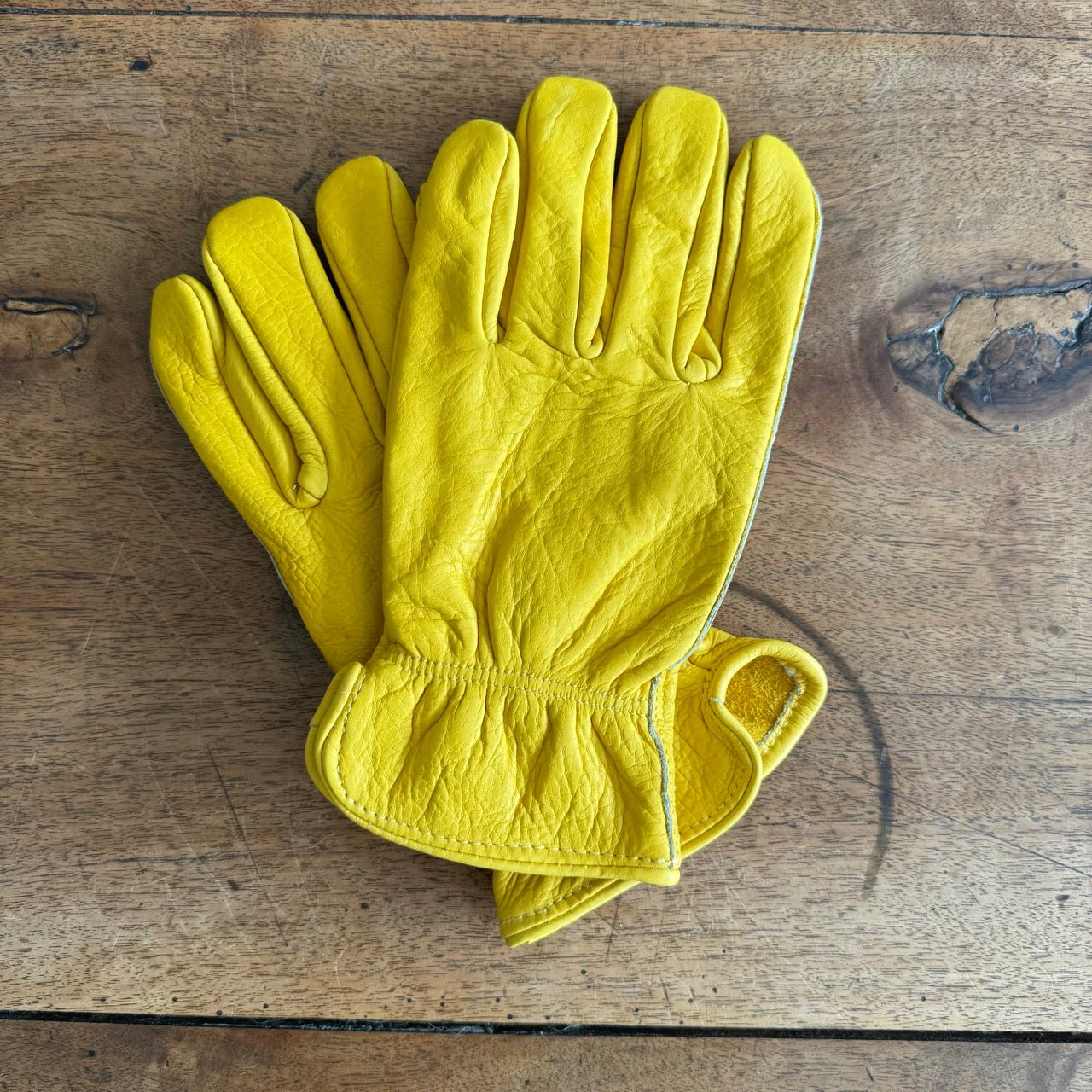 yellow gardening gloves Garden Gloves