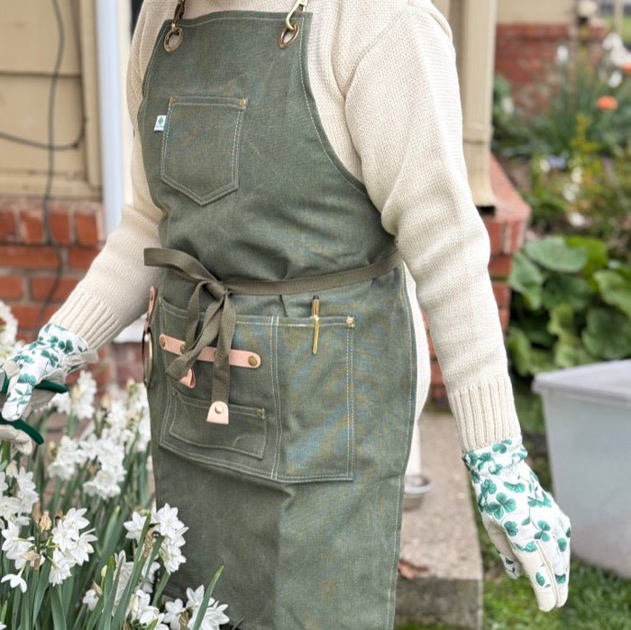 Waxed Canvas Gardening Apron for Women & Men | The Celtic Farm