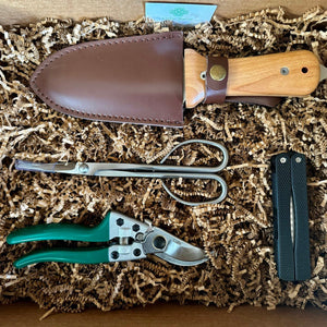 Ultimate Garden Gift Box - 4 Garden Tool Set (Hori Hori, Pruners, Garden Snips and Garden Tool Sharpeners) Tool Kit - The Celtic Farm