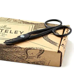 Unique British Black Garden Pruners - Handcrafted | From England (Whiteley & Sons) - The Celtic Farm