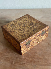 Load image into Gallery viewer, Antique Pyrography Jewelery Box (1890-1910) - Wooden Box with Brass Hinges