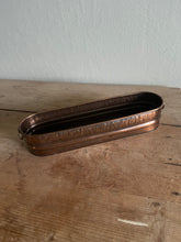 Load image into Gallery viewer, Oval Craftsman Copper Trough