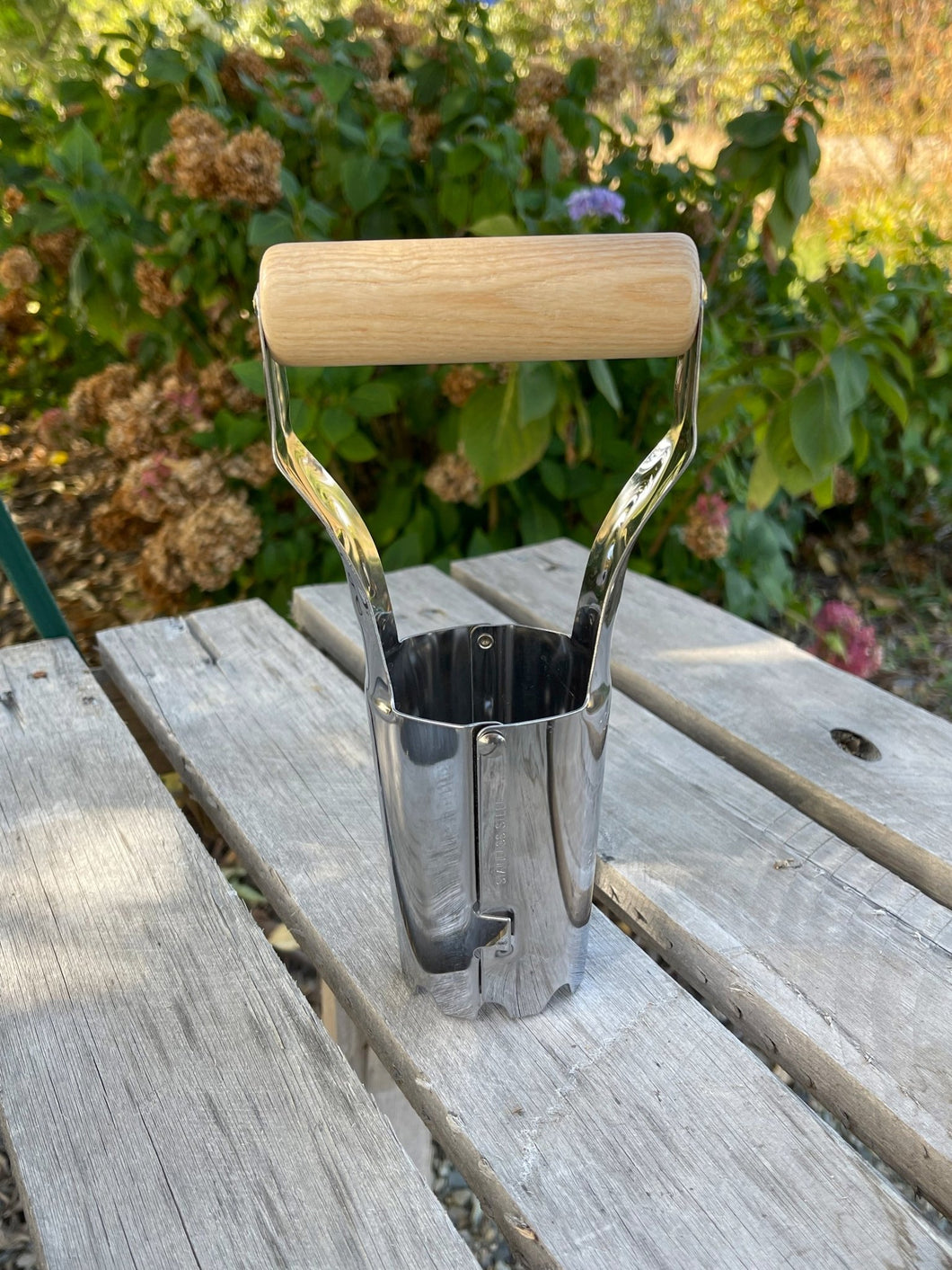 Bulb Planter - Stainless and Hardwood