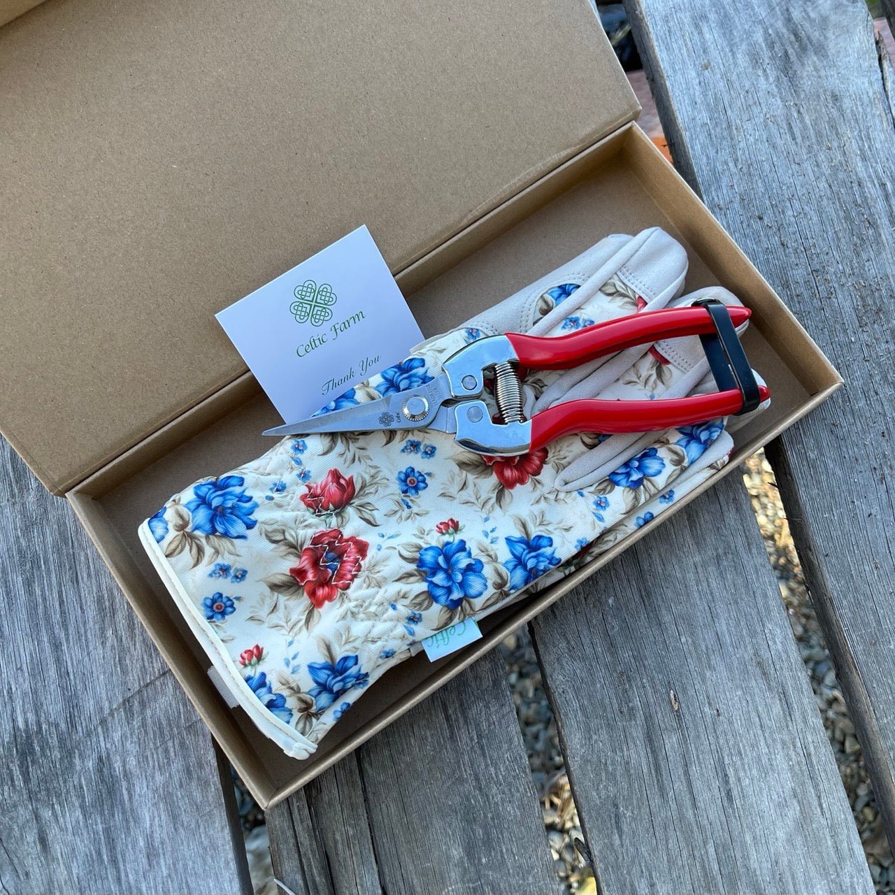 Garden Gift Box - Gloves and Needle Snips – The Celtic Farm