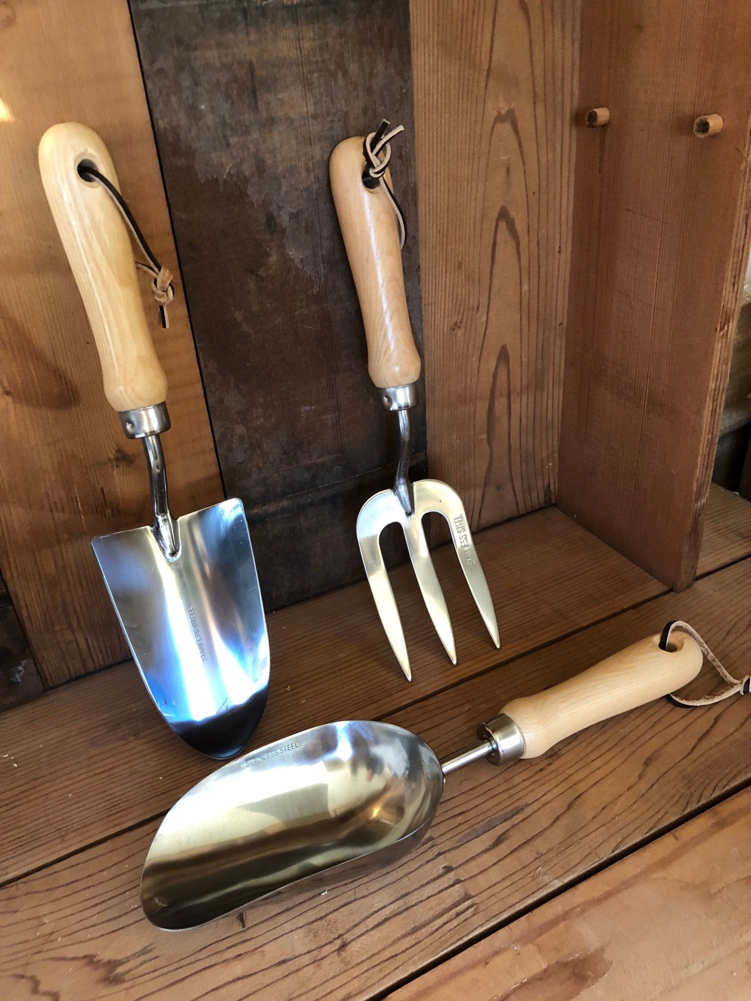 garden tool set made in usa Garden Hand Tool Set - Hardwood and Stainless
