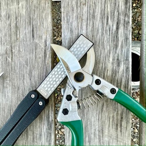 Garden Tool Sharpener - Diamond + Carbon Steel Hone Reversible Paddle – The  Celtic Farm