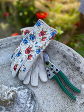 Load image into Gallery viewer, Women&#39;s Floral Gardening and Project Gloves &quot;The Caroline&quot; - The Celtic Farm